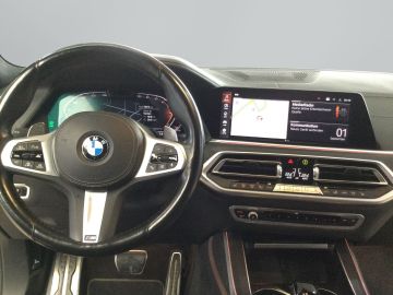 BMW X7 - 11