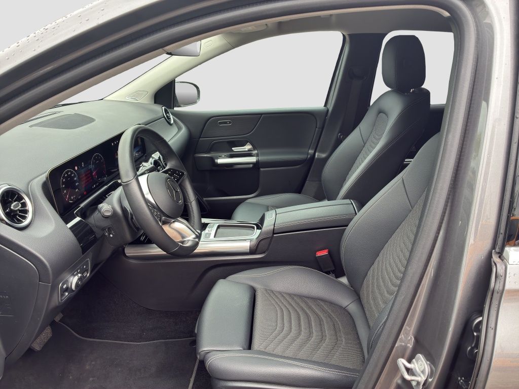 Fahrzeugabbildung Mercedes-Benz B 200 AHZV*LED*RFK*DAB*THERMOTRONIC*LENKRADHZG*