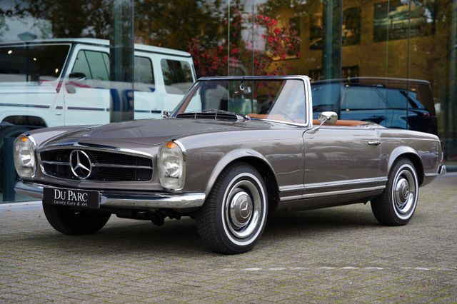 Mercedes-Benz 230 SL Pagode LIKE NEW