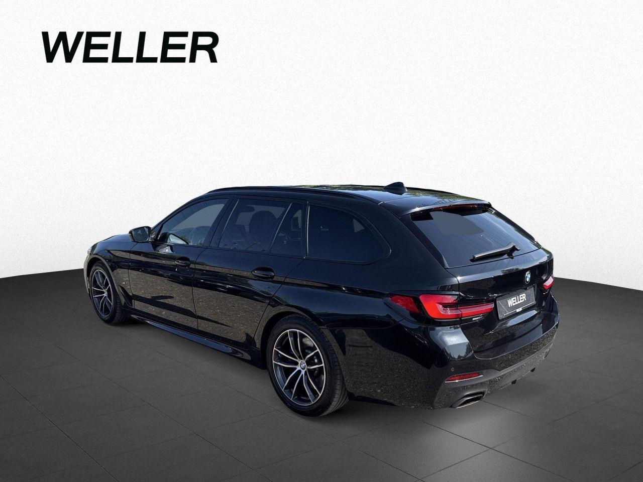 BMW 530dA T M SPORT LivePro,Laser,AHK,Pano,St+G,HUD