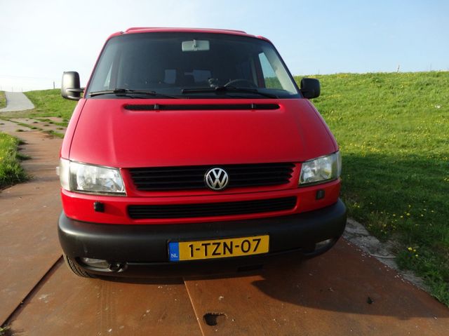 Volkswagen T4 Caravelle 2.5 AXL SYNCRO 7p