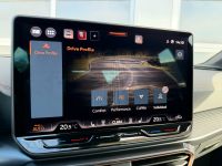 Cupra Leon VZ 2.0 TSI DSG PANO LEDER AHK MATRIX 5J GAR bei Autohaus Landmann & Maier OHG