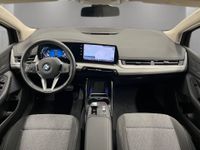BMW 220 Active Tourer - Vorschau Bild 12