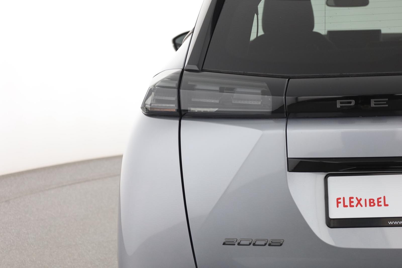 Peugeot 2008 1.2 PureTech LED ACC Kamera, миниатюра 30