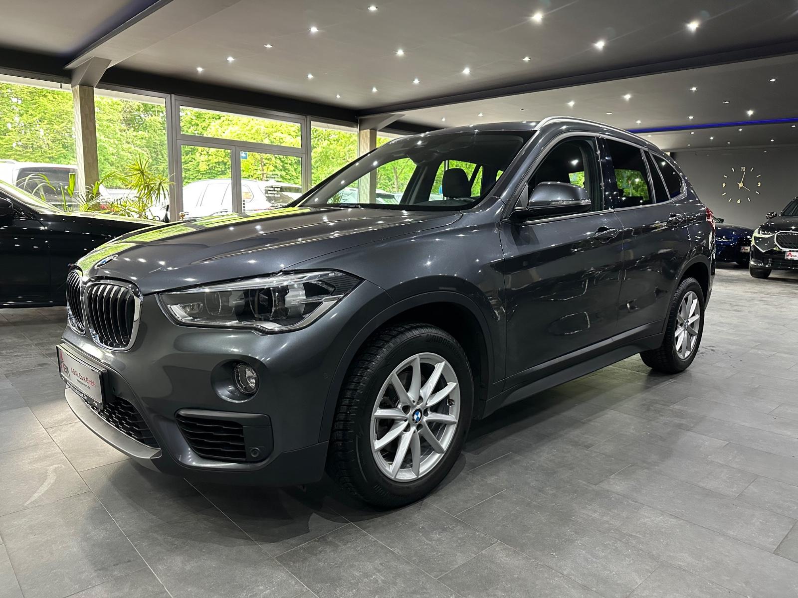 BMW X1 sDrive 18 i Steptronic /NAVI / LED /Sportsitz