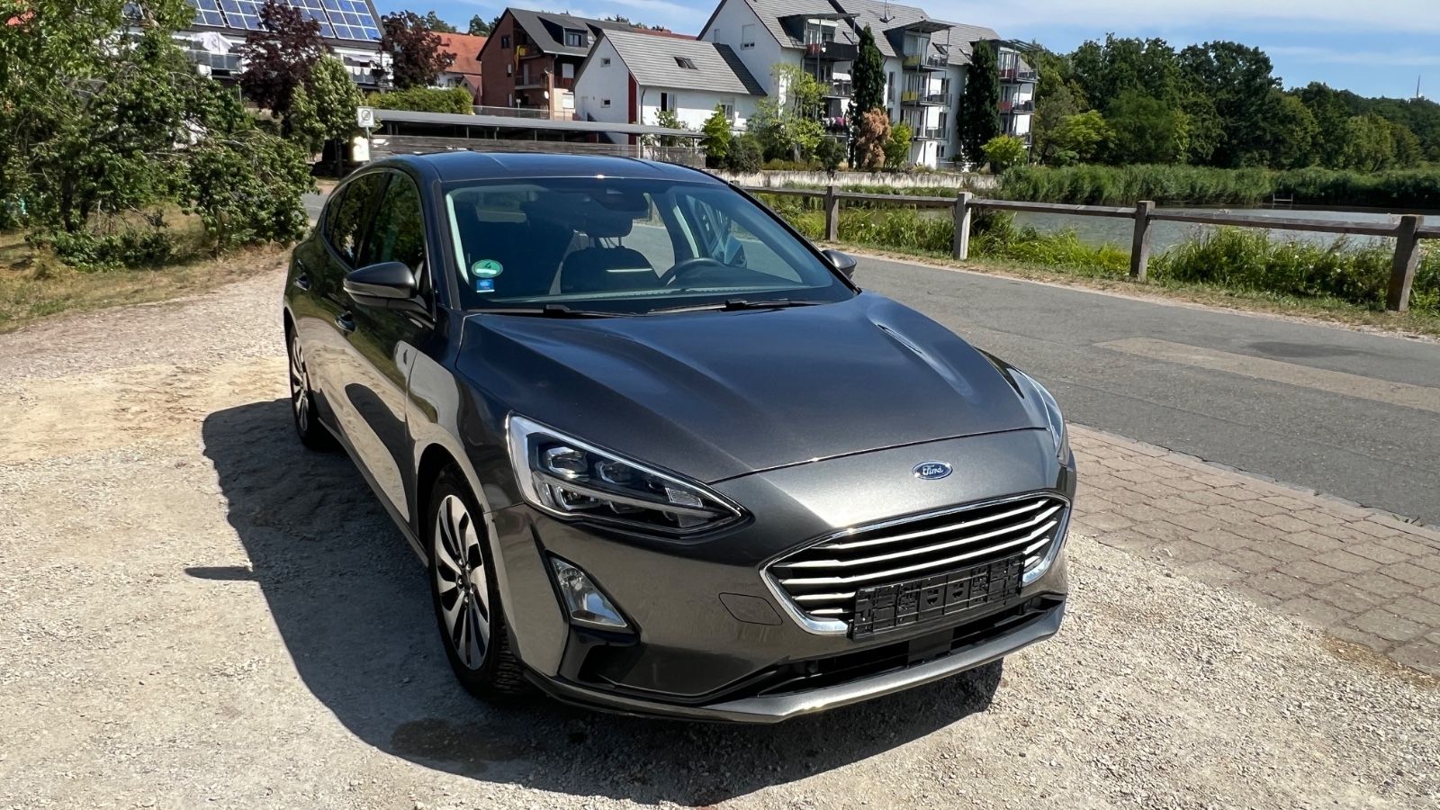 Ford Focus - 1