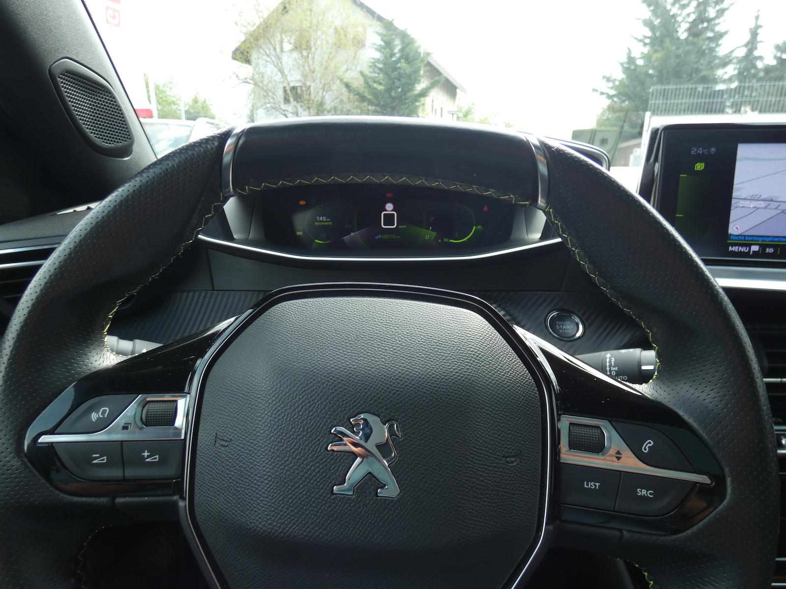 Peugeot 2008 GT-Line *ALU*KLIMA*PDC*SCHIEBEDACH*