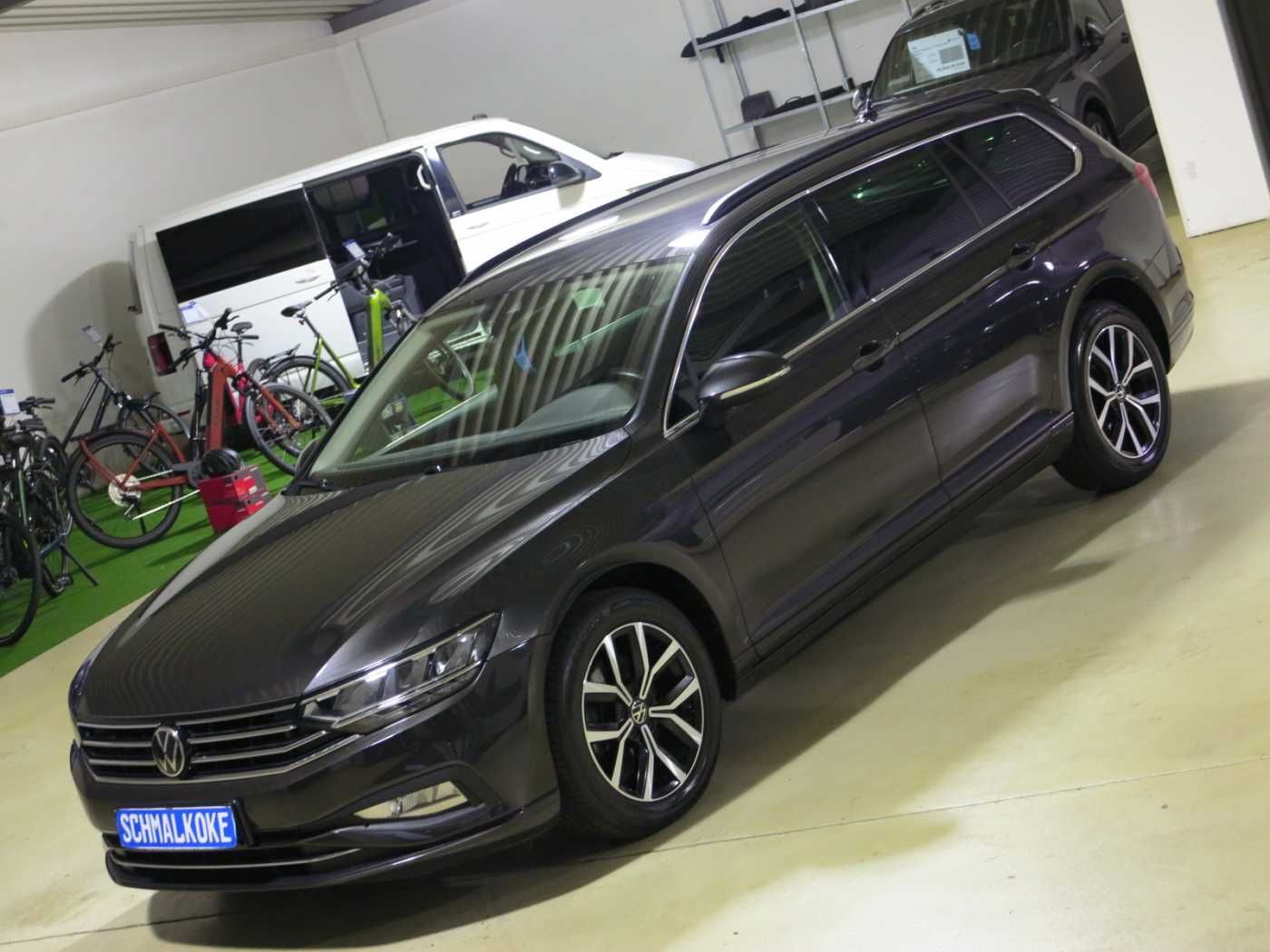 VW Passat Variant