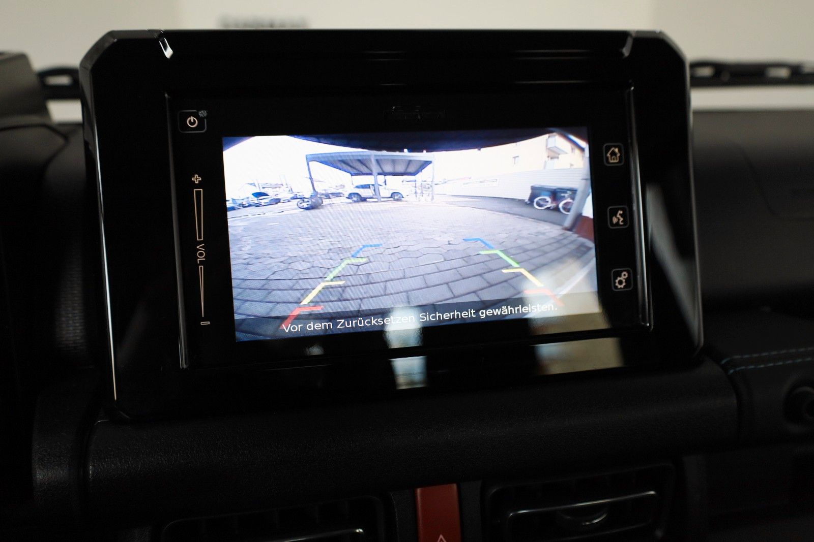 Fahrzeugabbildung Suzuki Jimny Comfort+ AllGrip,4WD,Navi,Kamer,4 Sitze