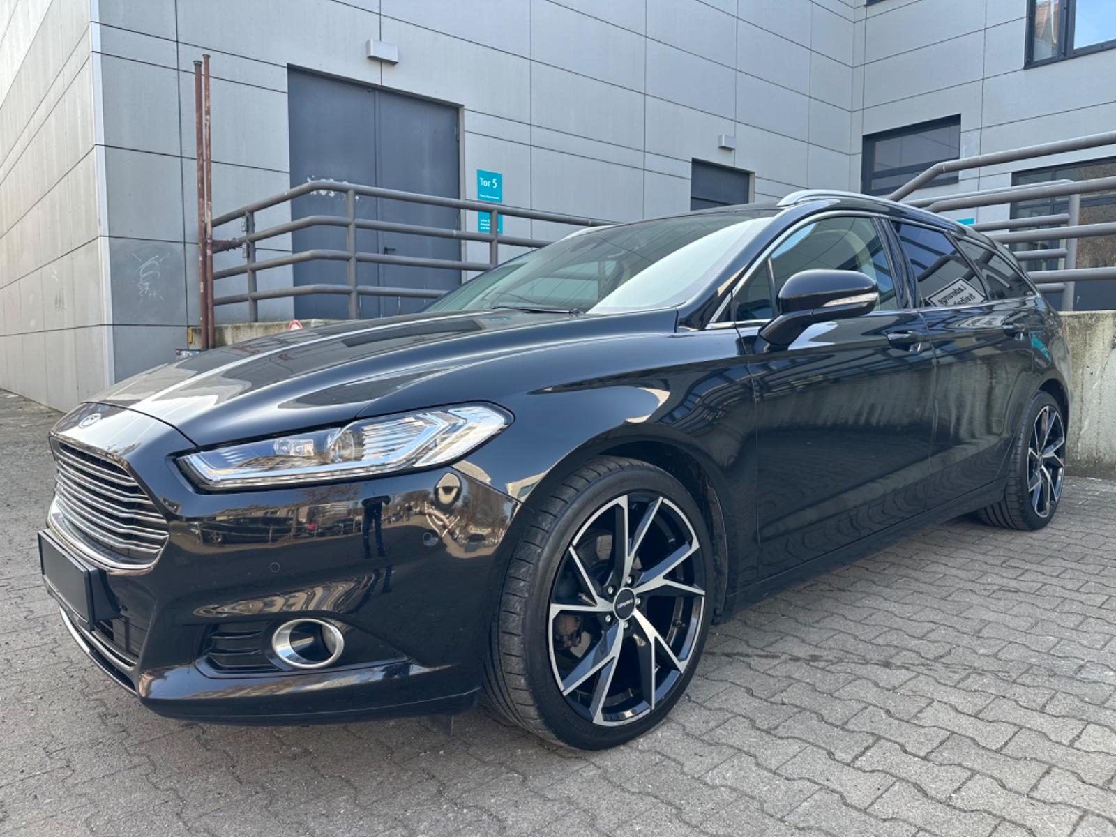 Ford MONDEO 2.0 TDCi TITAN. AHK/NAV/SCHIEBD/PANO/ACC