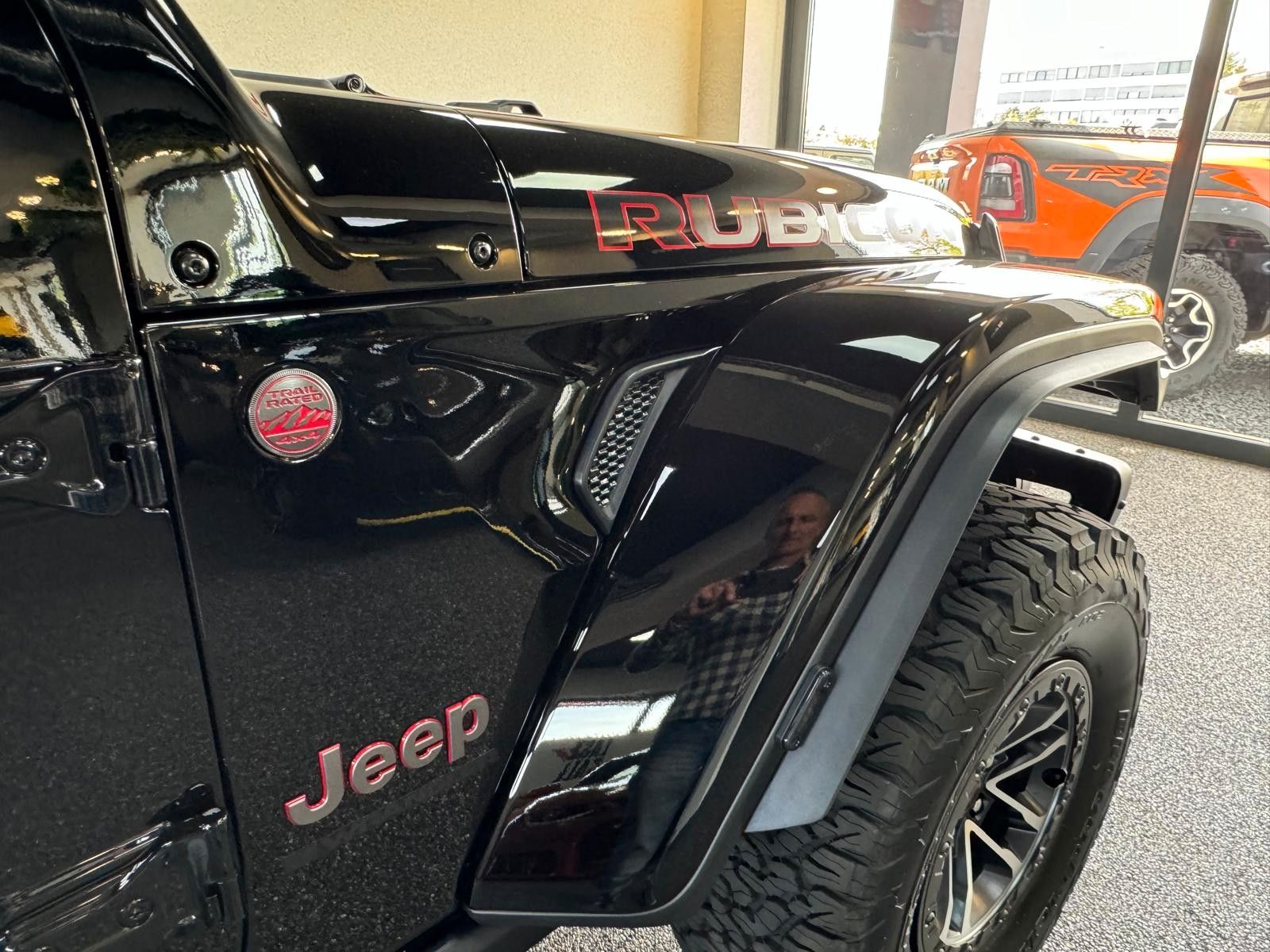 Fahrzeugabbildung Jeep RUBICON X 3.6L-V6-CAM-35"-AHK-HT