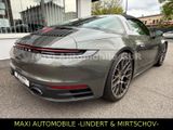 Porsche 992 Targa 4-LIFT-360-BOSE-SPORTABGAS+CHRONO-21Z - Porsche 992: Grün