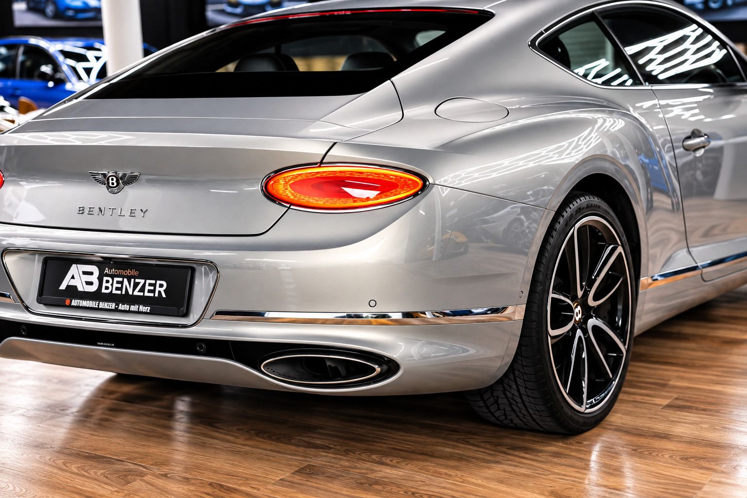 Fahrzeugabbildung Bentley Continental GT W12 First Edition *Rotation*B&O*