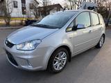 Ford C-Max Ghia 2.0 107 KW PDC Sitzheizung Bi-Xenon - Ford C-Max Ghia mit Benzin-Antrieb