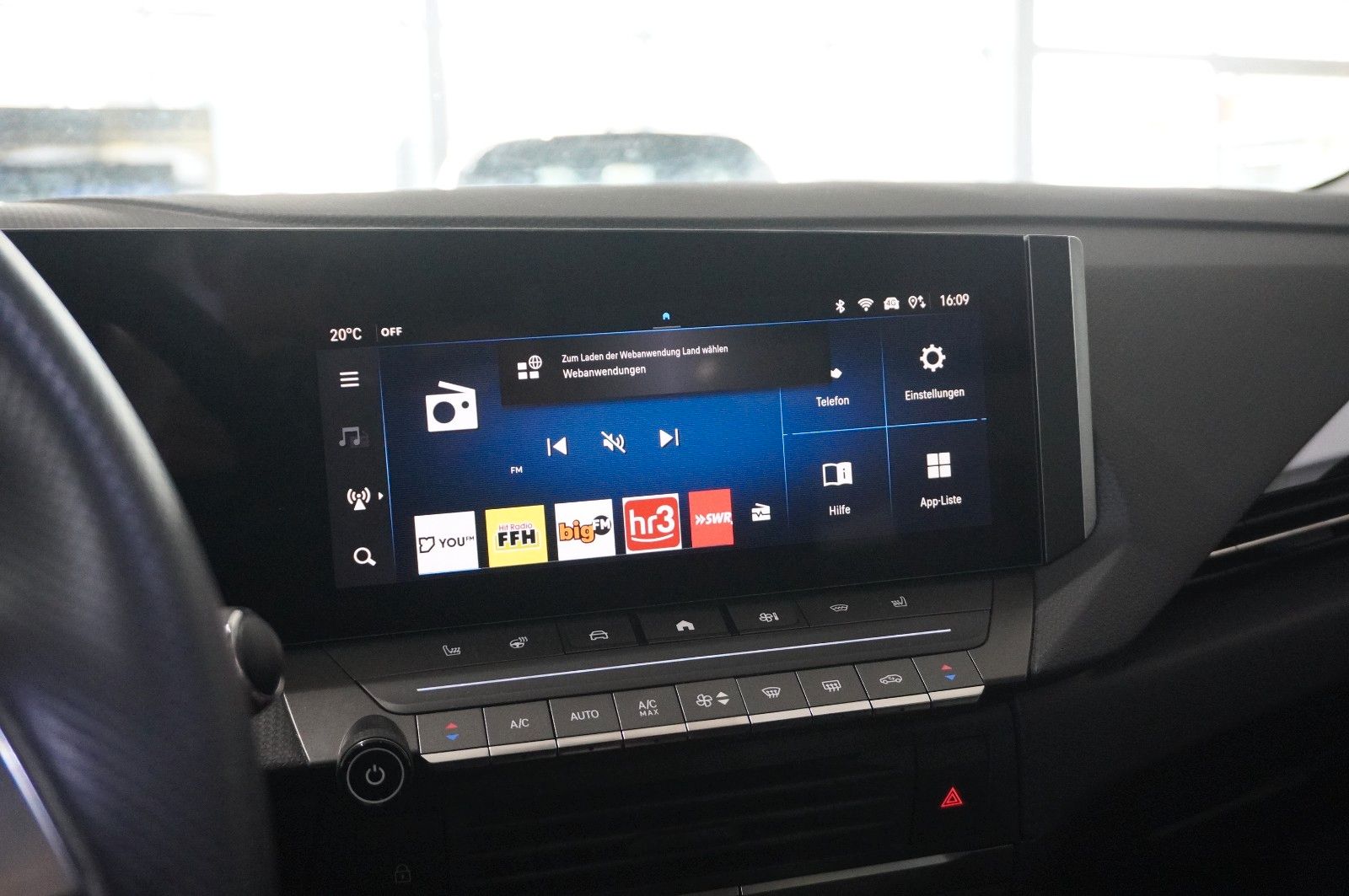 Fahrzeugabbildung Opel Astra L Lim. 1.6 HYBRID ELEGANCE NAVI/LED/KAMERA