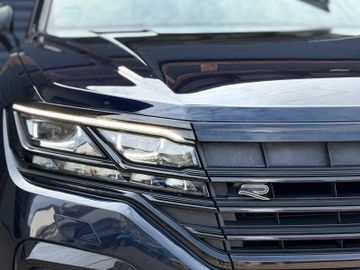 Volkswagen Touareg - 4