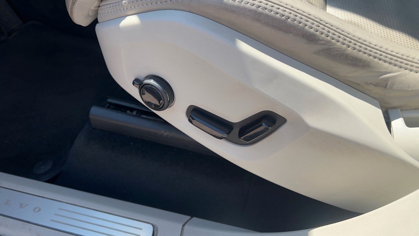 Fahrzeugabbildung Volvo XC90 Inscription AWD*Mietkauf