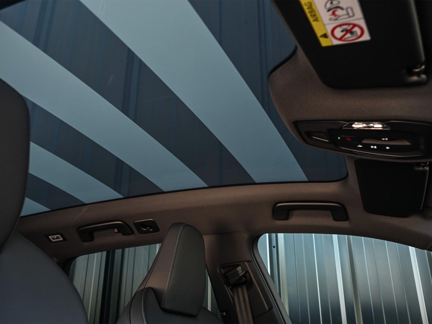 Audi A6 Avant 2.0 e-hybrid quattro S Competition | Pa imagem 2
