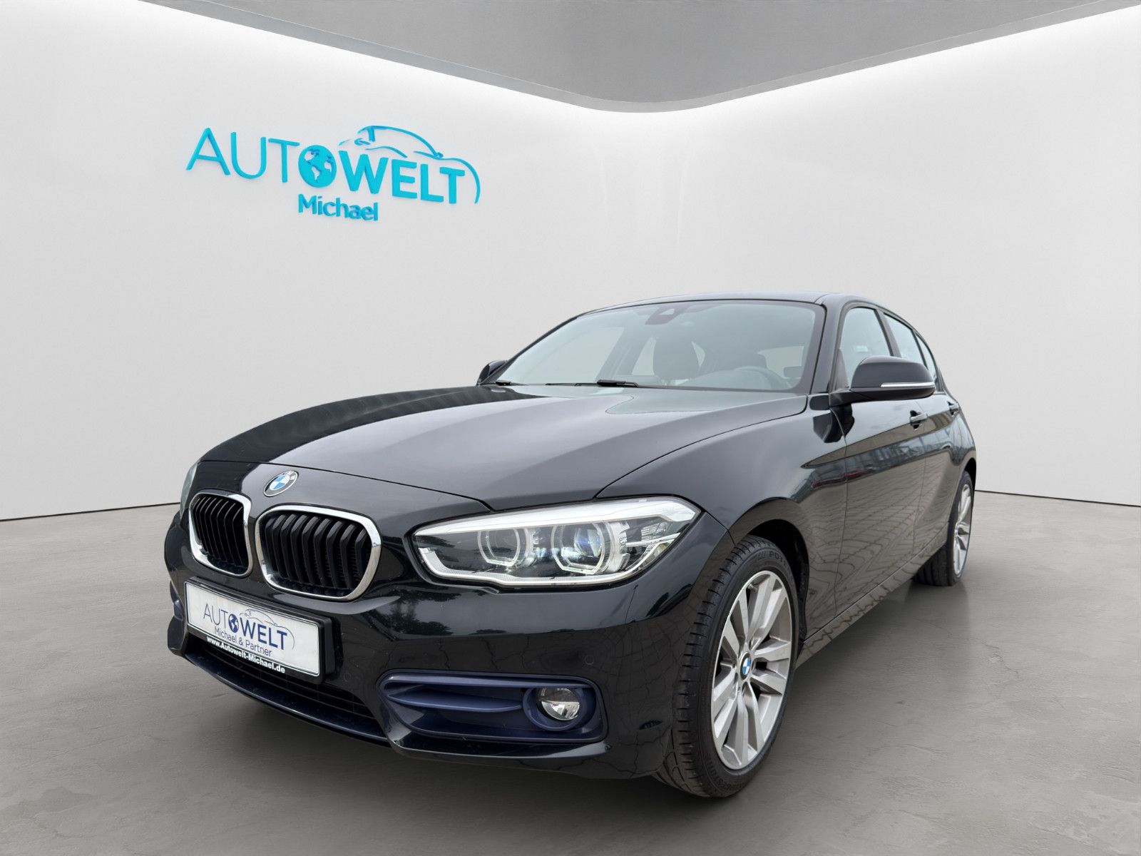 BMW 118i Aut. M-Sport KLIMAAUT LED NAV Insp+TÜV Neu