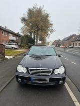 Mercedes-Benz Mercedes benz 320 CDI 2005 - Mercedes-Benz 200 aus 2005