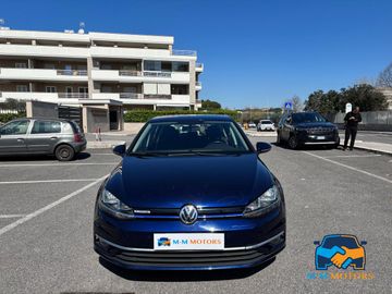 Volkswagen Golf - 2