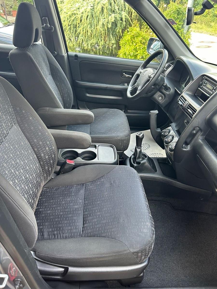 Honda CR-V 2005 — photo 10
