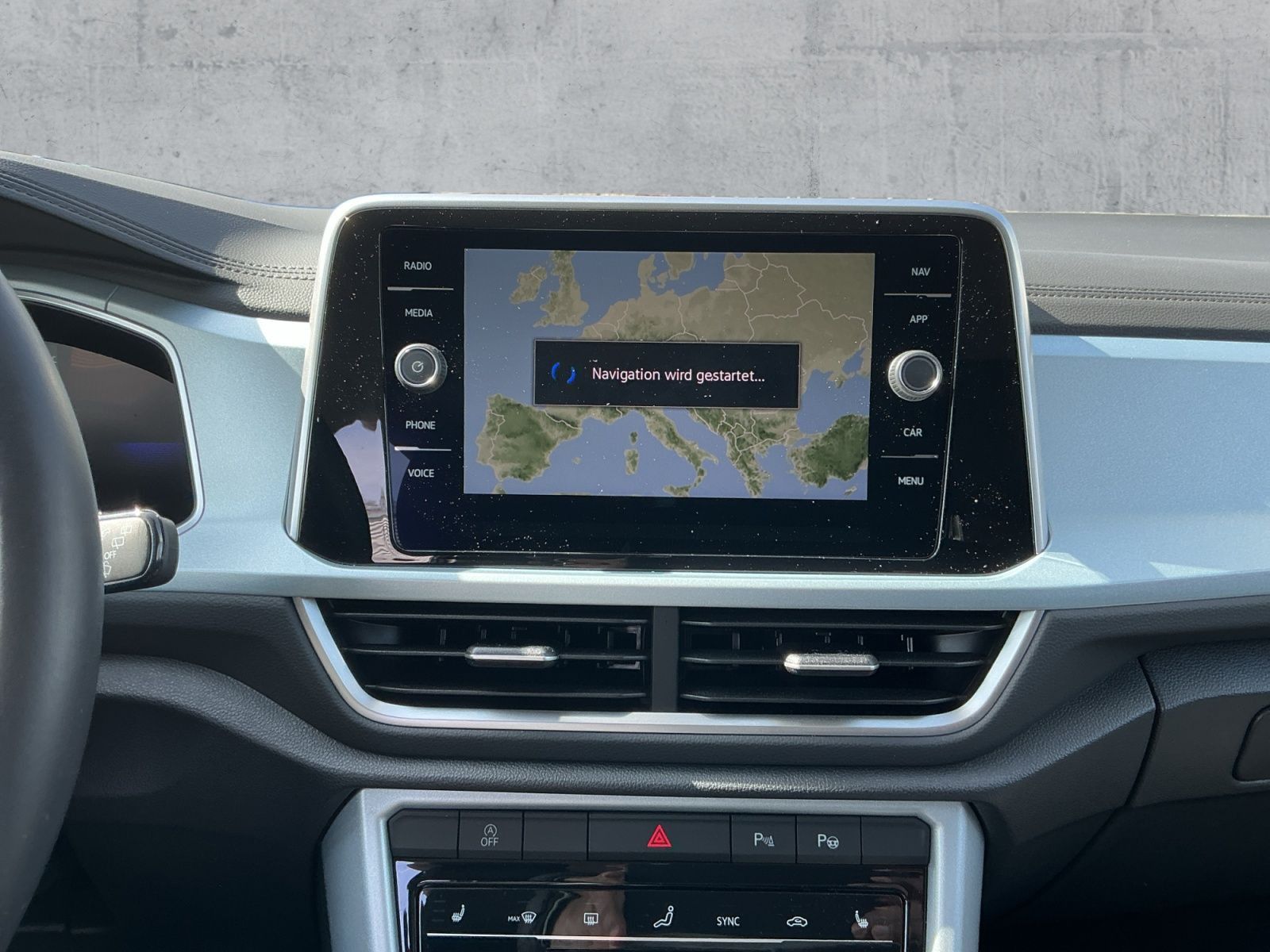 Volkswagen T-Roc - Bild 11