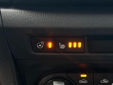 Fahrzeugabbildung Mazda 3 SkyactivG 120 Sports-Line Navi Bose LHZ HeadUp