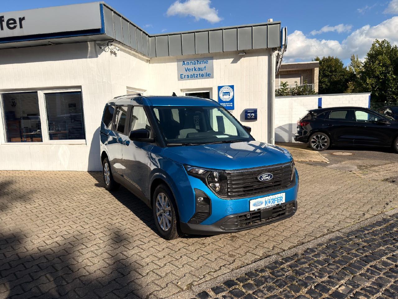 Ford Tourneo Courier Titanium