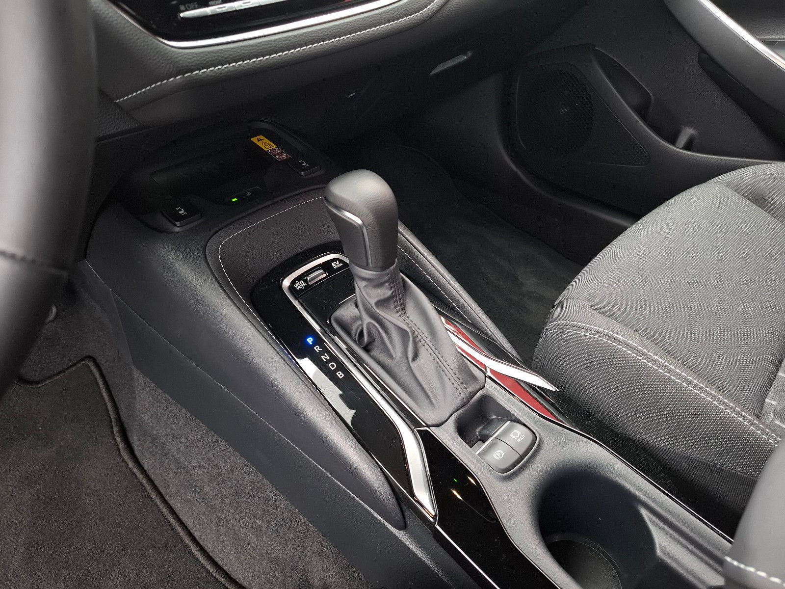 Suzuki Swace - Bild 14