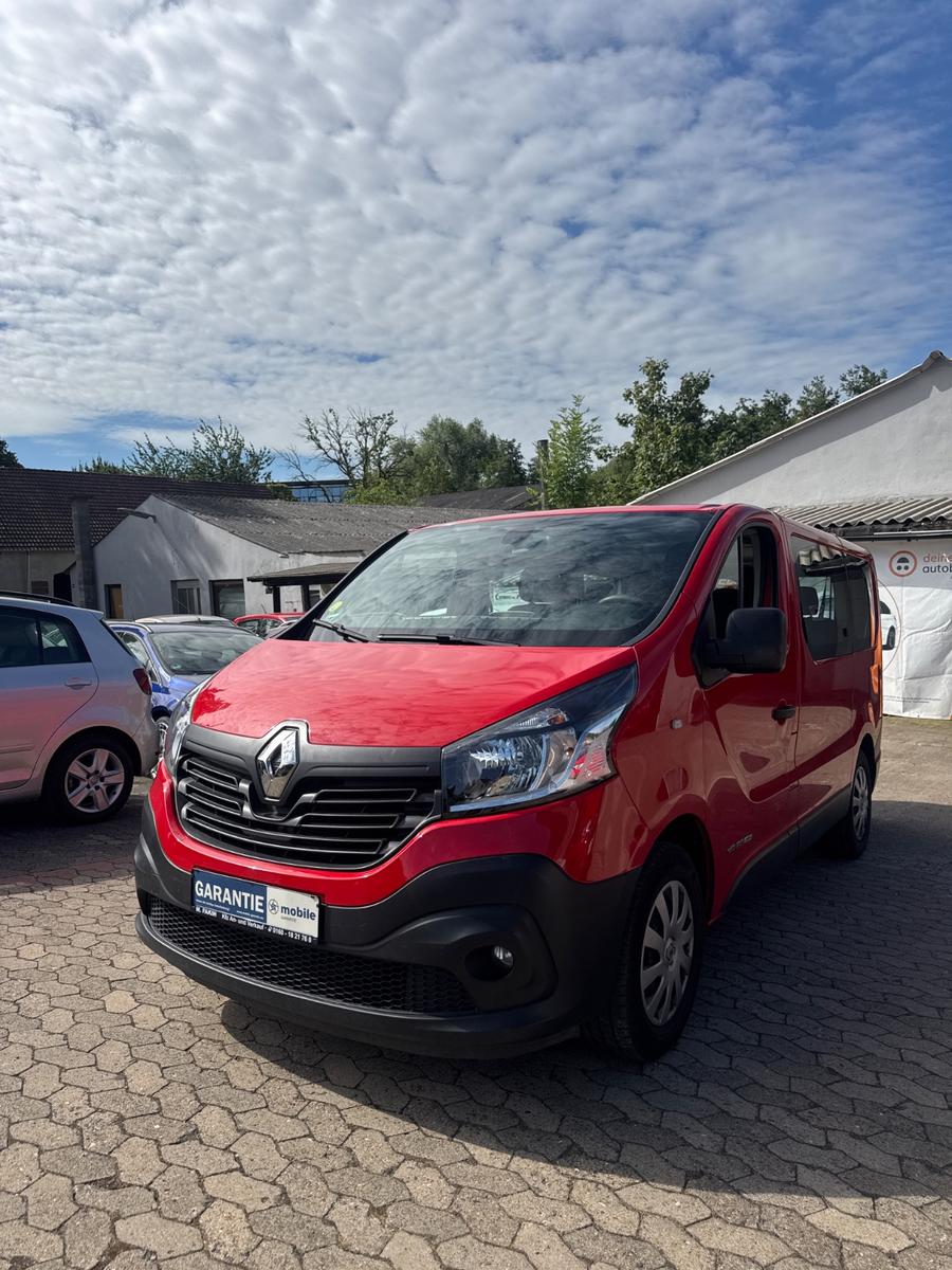 Renault Trafic8 Sitzer Gepflegt. Garantie Tüv Neu