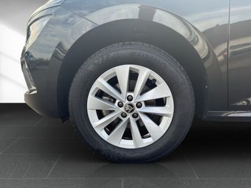 Skoda Kamiq 1.0 TSI DSG Selection LED CAM ACC ALU