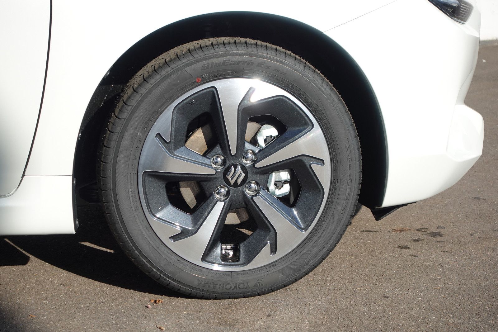 Fahrzeugabbildung Suzuki Swift Comfort+ 1.2 MildHybrid,Navi,Kamera,Sitzhz