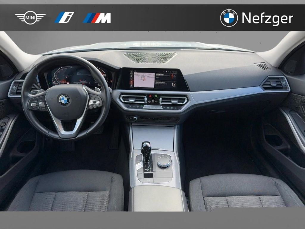 BMW 318 i Limousine  LiveCockpit Prof HIFI Sys. AHK foto 9