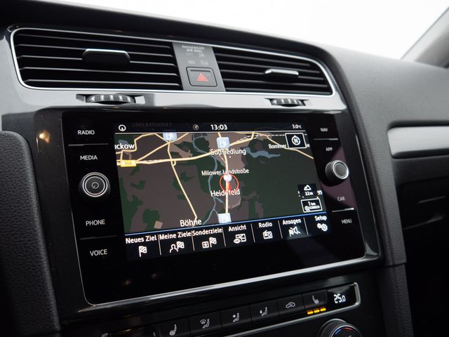 Golf VII 2.0 TDI Comfortline BMT NAVI ACC LED