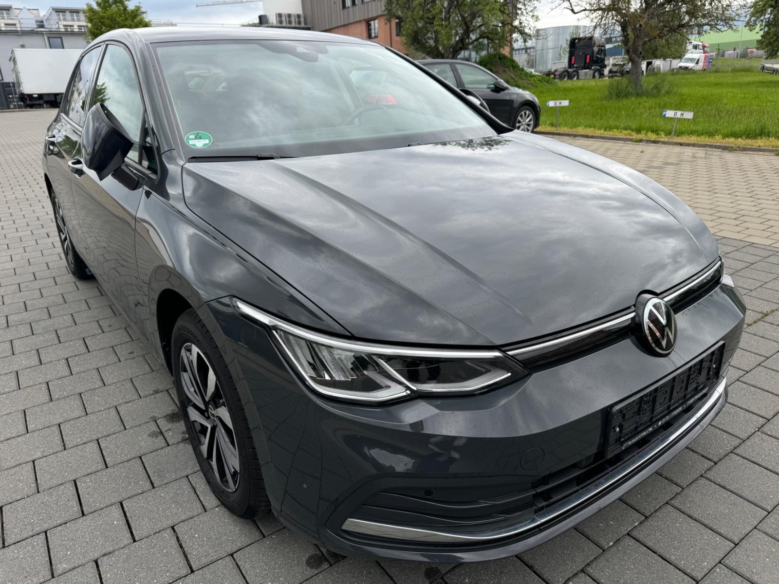 Volkswagen Golf VIII 1.0 eTSI Active NAVI*KLIMATRONIK*MTL* — 3