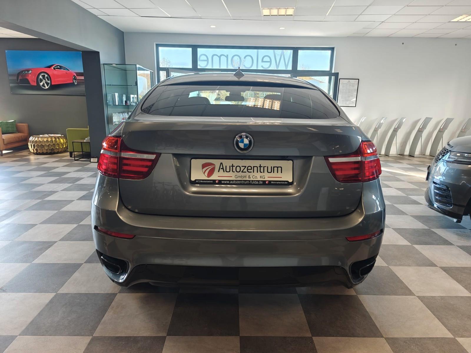BMW X6 M50d 381 ch • Cuir Merino • Head-up • ACC Stop&Go • Caméras 360° • Toit ouvrant • Attelage