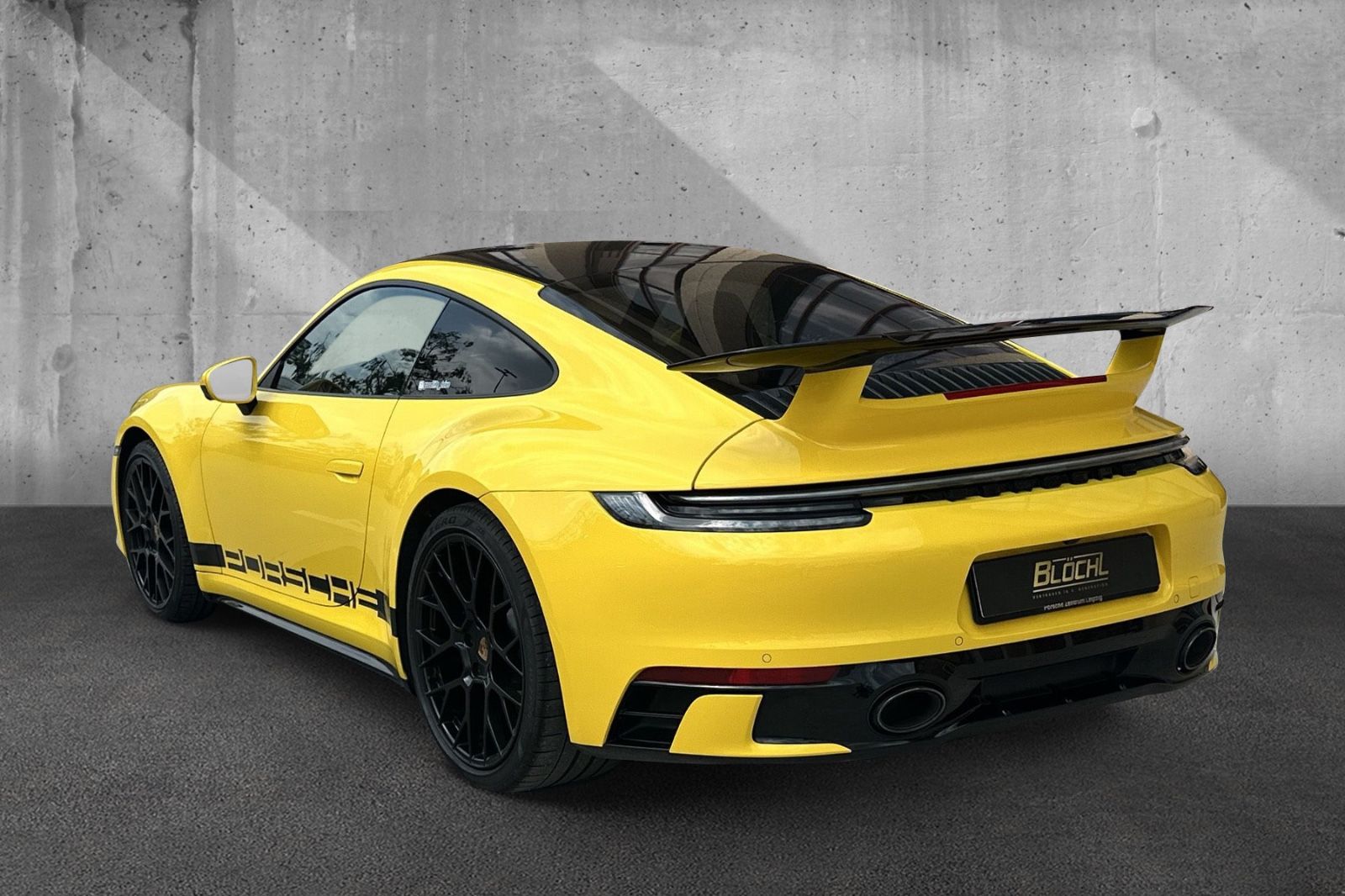 Fahrzeugabbildung Porsche 992 Carrera S*Aerokit*SportDesign*Carbon*Bose