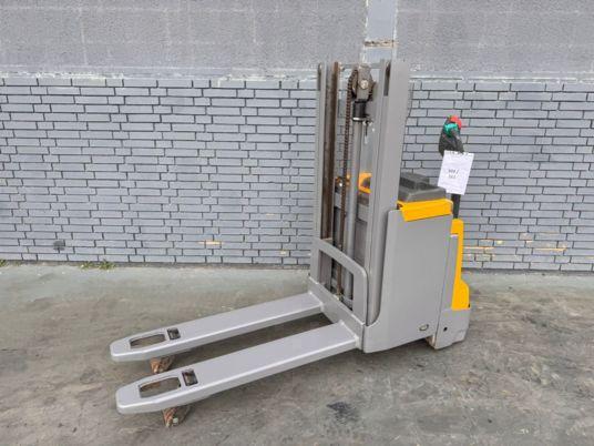 Jungheinrich EJD 220 Baujahr 2019 /HH 2,1M/  Akku 2019