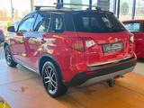 Suzuki Vitara 1.6 ALL Grip 4x4 Pano/Navi/Alcan/8 Fach - Suzuki Vitara mit Anhängerkupplung