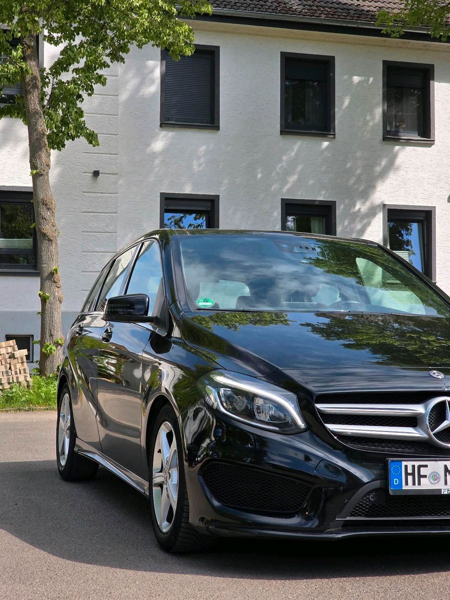 MERCEDES-BENZ B 200