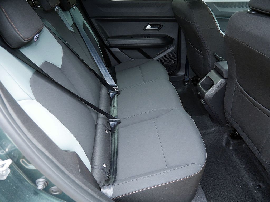 Fahrzeugabbildung Dacia Duster Extreme Mild Hybrid 140