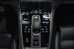 PORSCHE Panamera Turbo*360*PANO*MEMORY*S.-CHRONO*MATRIX*
