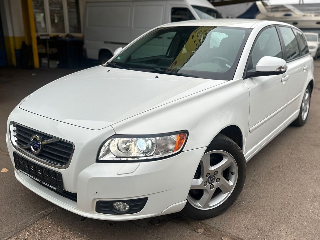 Volvo V50