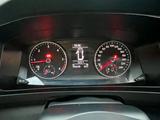Volkswagen T6 Caravelle Comfortline Lang LR LED AHK STH 3,2 - Volkswagen T6: 9 Sitzer