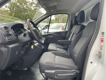 Renault Trafic - 7