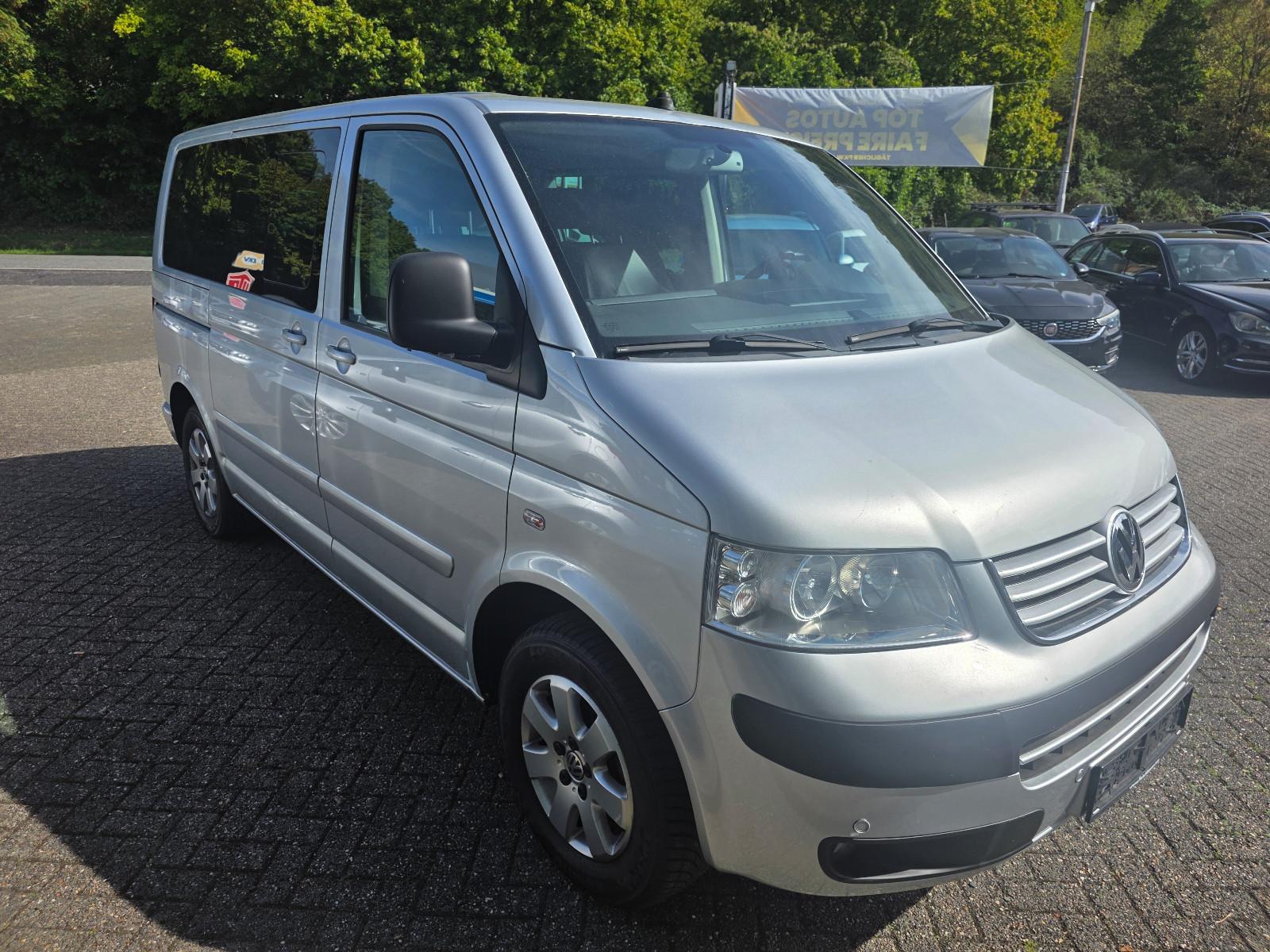 Volkswagen T5 Transporter Bus Multivan Highline