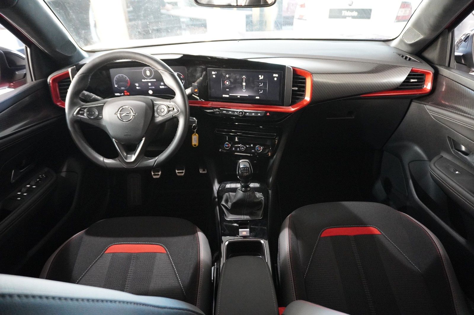 Fahrzeugabbildung Opel Mokka GS SPORT 1.2T NAVI/LED/KAMERA/SPORT/DAB+
