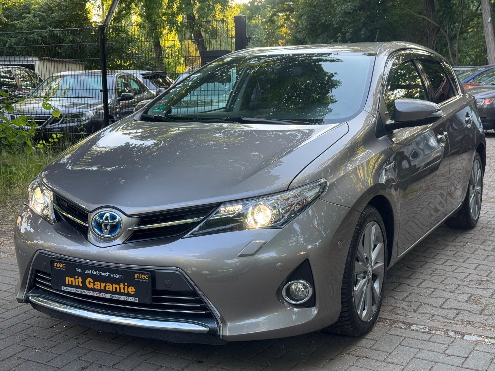 Toyota Auris Hybrid Automatik Kamera PDC TÜV/Service