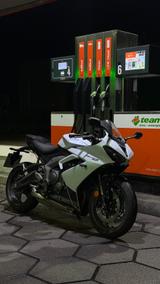 Triumph Daytona 660 | A2 | Garantie | wie neu  - TRIUMPH DAYTONA 660